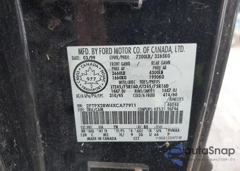 1999 Ford F-250 Lariat/Work Series/Xl/Xlt z USA, uszkodzony, nr VIN 2FTPX28W4XCA77911